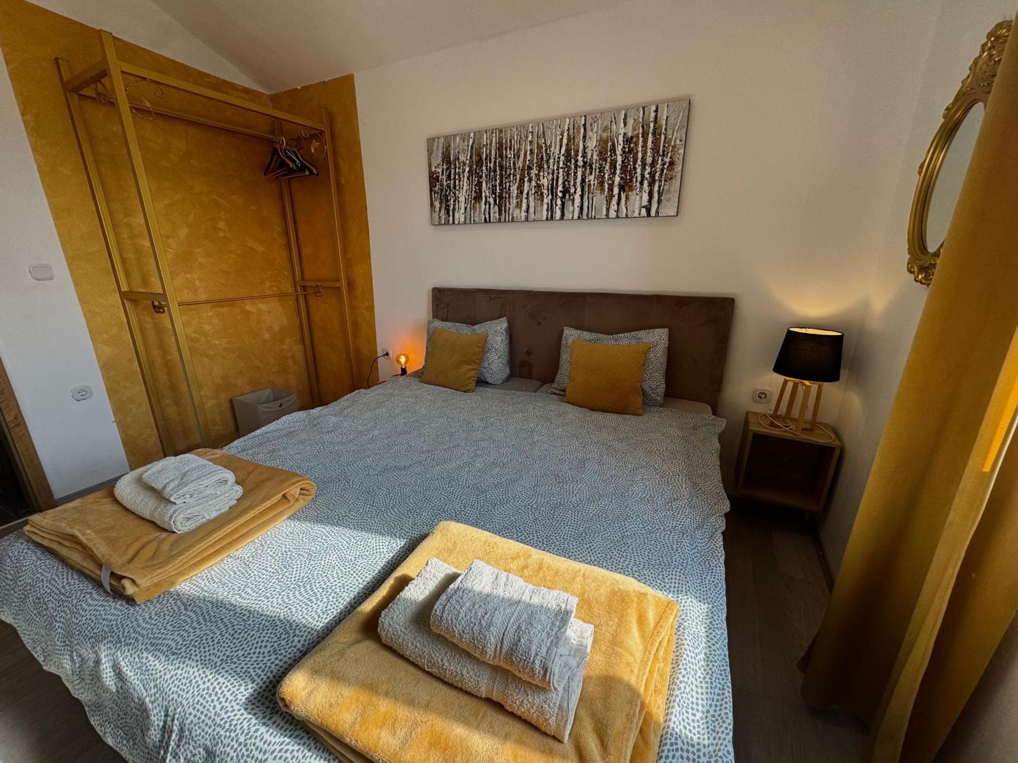 Apartments Orhidelia Njivice Extérieur photo